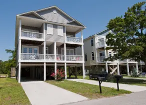 Relax in our Pleasure Island Duplex - Image 2