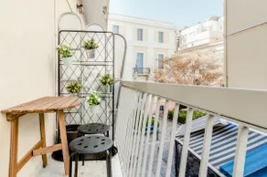 Sleek Flat in Central Syntagma by UPSTREET - Image 5