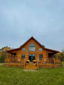 Papa's Cabin is just 5 minutes from Ellicottville - Image 2