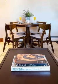 Beautiful Downtown New Haven Retreat - Image 4
