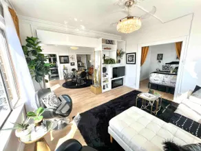 Penthouse with ocean views - Image 3