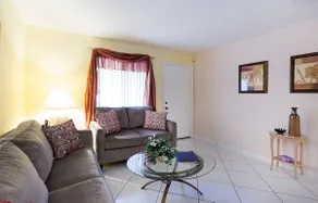 Charming - Your Miami 2 BR Home ! - Image 4