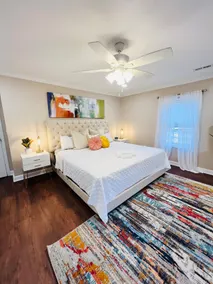 2 Bedroom Luxury Home Near Downtown - Image 2