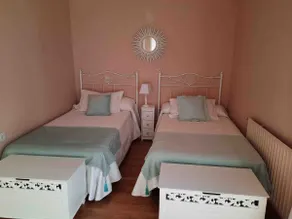 Wohnung mit 4 Schlafzimmern im Zentrum von Monforte - Image 3