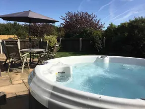 Stunning Barn Conversion with Private Hot Tub - Image 2