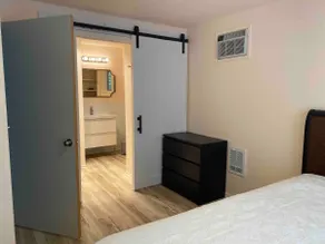 Park Street Apartment - Image 3