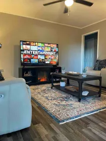 Whispering Pines Retreat - Image 4