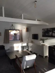 Tiny cottage - Image 4