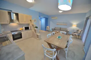 Waterfront with Extraordinary View, Pasithea - Image 3