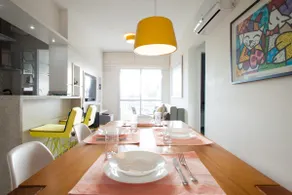 High Standard Apt w/ Gourmet Balcony and Swimming Pool. - Image 5