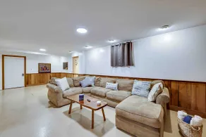 3 BED / 2 BATH HOME WITH BOAT SLIP - STEPS TO LAKE WALLENPAUPACK - Image 5