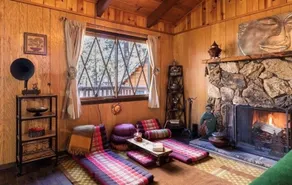 Tibetan Theme Cozy Cabin Minutes 2 Slopes + Hot Tub - Big Bear Lake - Image 3