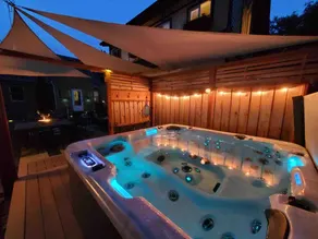 Tucked Inn Cully - Image 2
