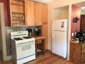 Charming 3 Bedroom near Capitol and Alliant Center - Image 5