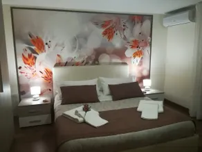 La Petite Maison - Image 4
