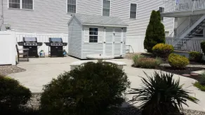 Seashore Getaway - Image 2