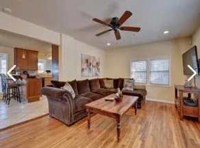 Sunset Cove Lakefront Home on LakeTravis w/ Dock - Image 5