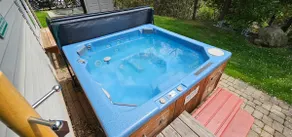 3 Bedroom Kelleys Island Home, Golf Cart, Hot Tub - Image 3