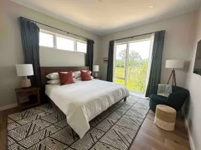 NEW Stowe Modern Sleeps 8. Views! Central AC&Heat - Image 4