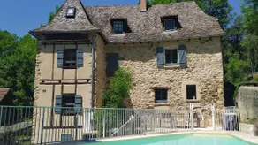 old mill with its residential house - Image 2