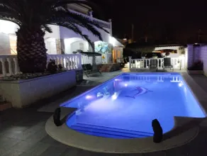 Villa with Pool Near Beach - Image 5