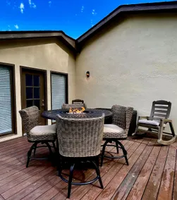 Enjoy the ambiance of Poplar Cottage at Grand Park! - Image 5