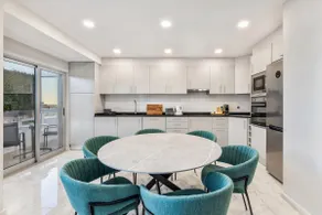 Faro Main Avenue Apartment - Image 4