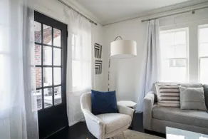 Candler Park Gem: Walk to Restaurants, Coffee, Parks & More! - Image 3