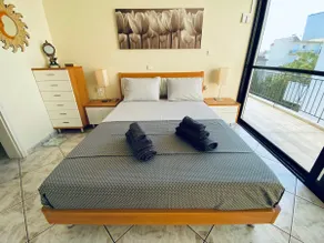 Sunny Apartment Amaliada - Image 3