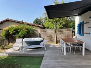 Cozy beach house with Jacuzzi - Image 3