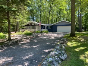 Private Cozy Family Retreat The best of up north! - Image 3