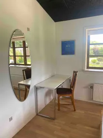 Unique stay in a quiet area - Image 5