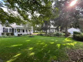 Historical Home in downtown Homer  - Image 3