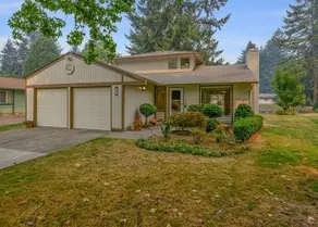 Waterview Oasis Cottage in Park-Like Neighborhood - Image 2