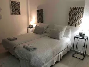 LoveGranada B&B. Downtown apartment. Acera Darro 94 - Image 2