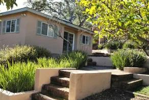 Private Garden Cottage Belmont Hills*Pool*HotTub* - Image 4