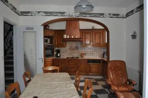 A charming village house - Image 5