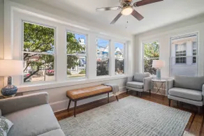 Stunning renovation, BEACH BLOCK, walk to everything! - Image 4
