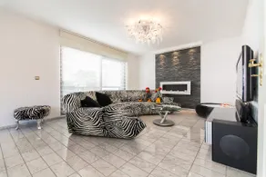 Luxury apartment in the best location of Düsseldorf - Image 2