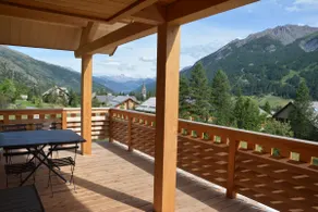 Moderne og autentisk hytte i landsbyen Monétier les Bains<br><br> - Image 2