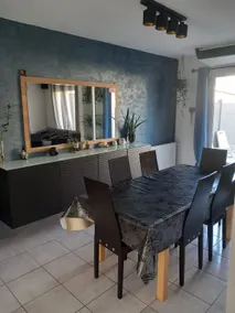 Exclusive Ideal house for long stay with private parking - Image 5