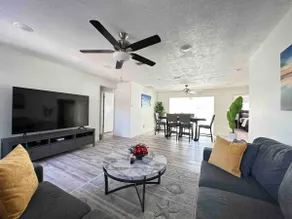 Modern & Spacious Retreat with Private Pool! - Image 3