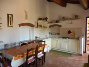 In the countryside, a stone's throw from the sea - Image 2