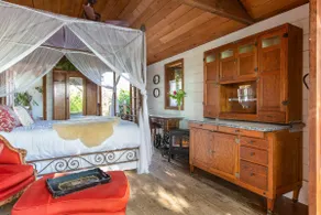 Historic Cottage – Casa Mia - Image 5
