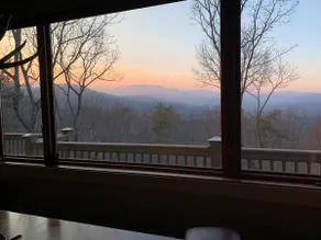 Amazing Mountain View & Cabin Retreat - Big Canoe - Image 4
