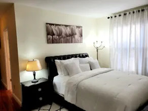 Paradise On The Hill Luxury Apartment. - Image 2