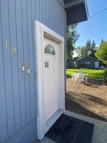 Cozy, quiet centrally located one bedroom - Image 4