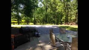 Georgia Dawgs Basement Apt on Sawtooth Oaks Farm - Image 2
