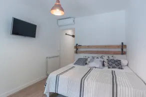 Centre-Live-In Atocha WiFi, A/C, * * Apartment. - Image 3