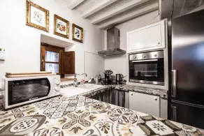 GuestHost - Tuscan Hills Charming Apartment x8 - Image 5